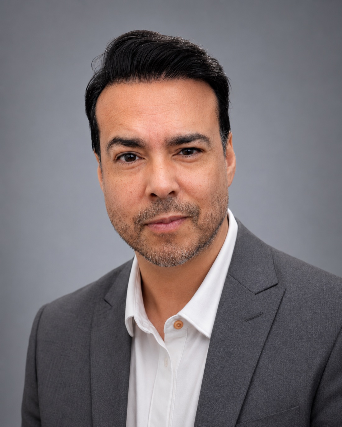 Joe Luna, founder of FIVE75